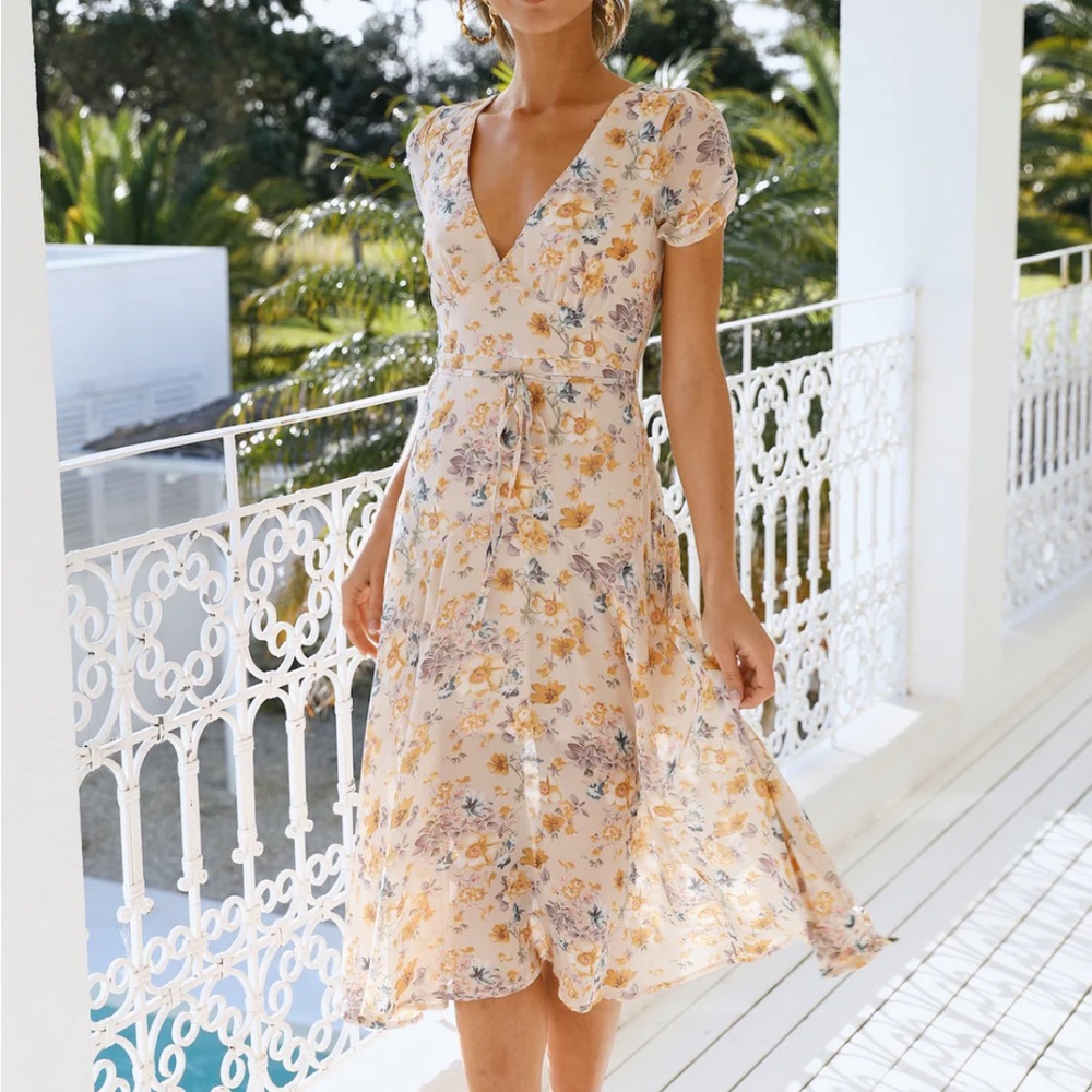 Hello Molly “Home With You Midi Dress”